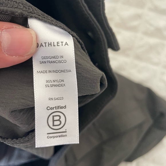 Athleta active wear shorts - Picture 7 of 7